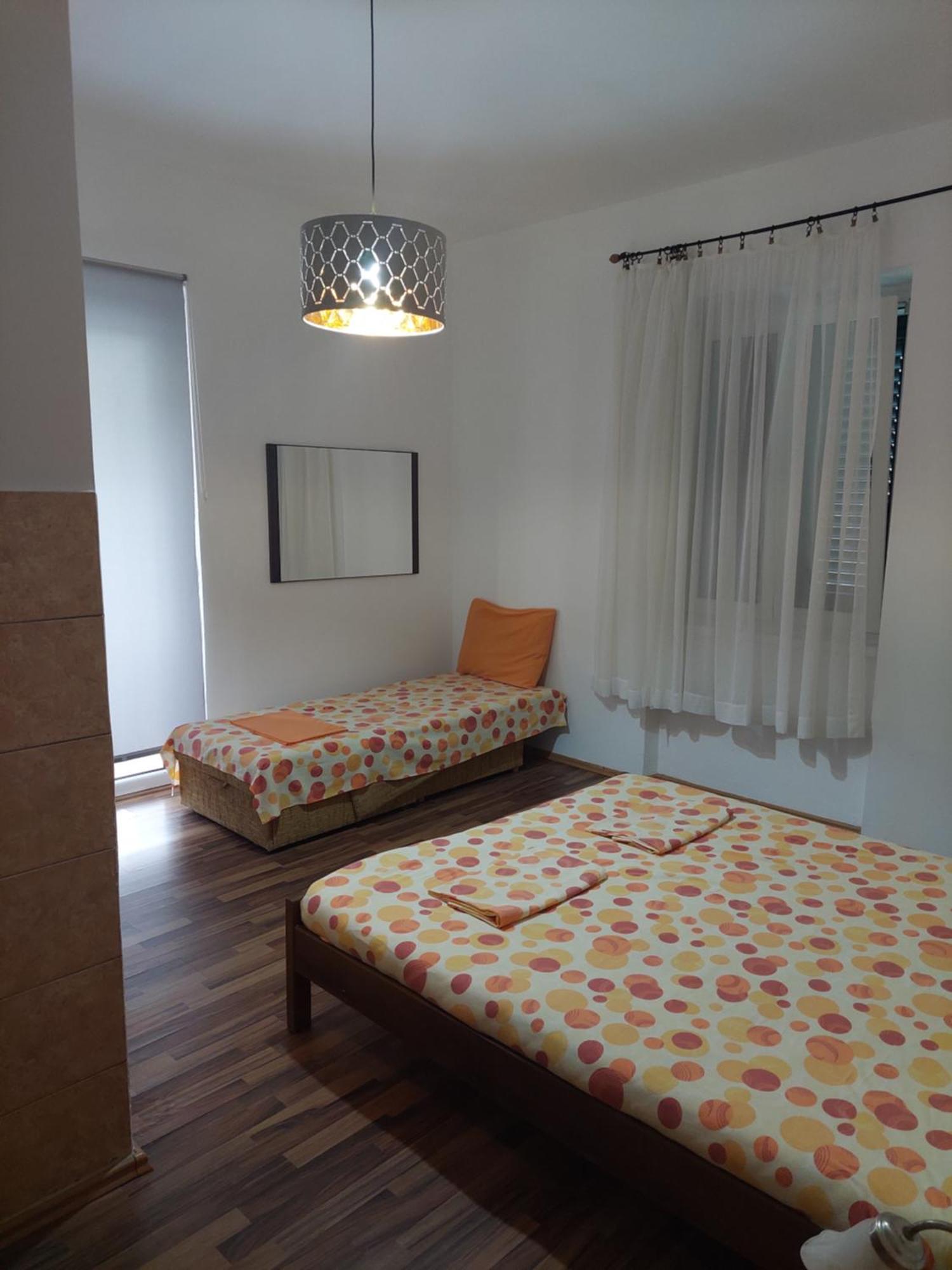 Kjara Apartments ティヴァト エクステリア 写真