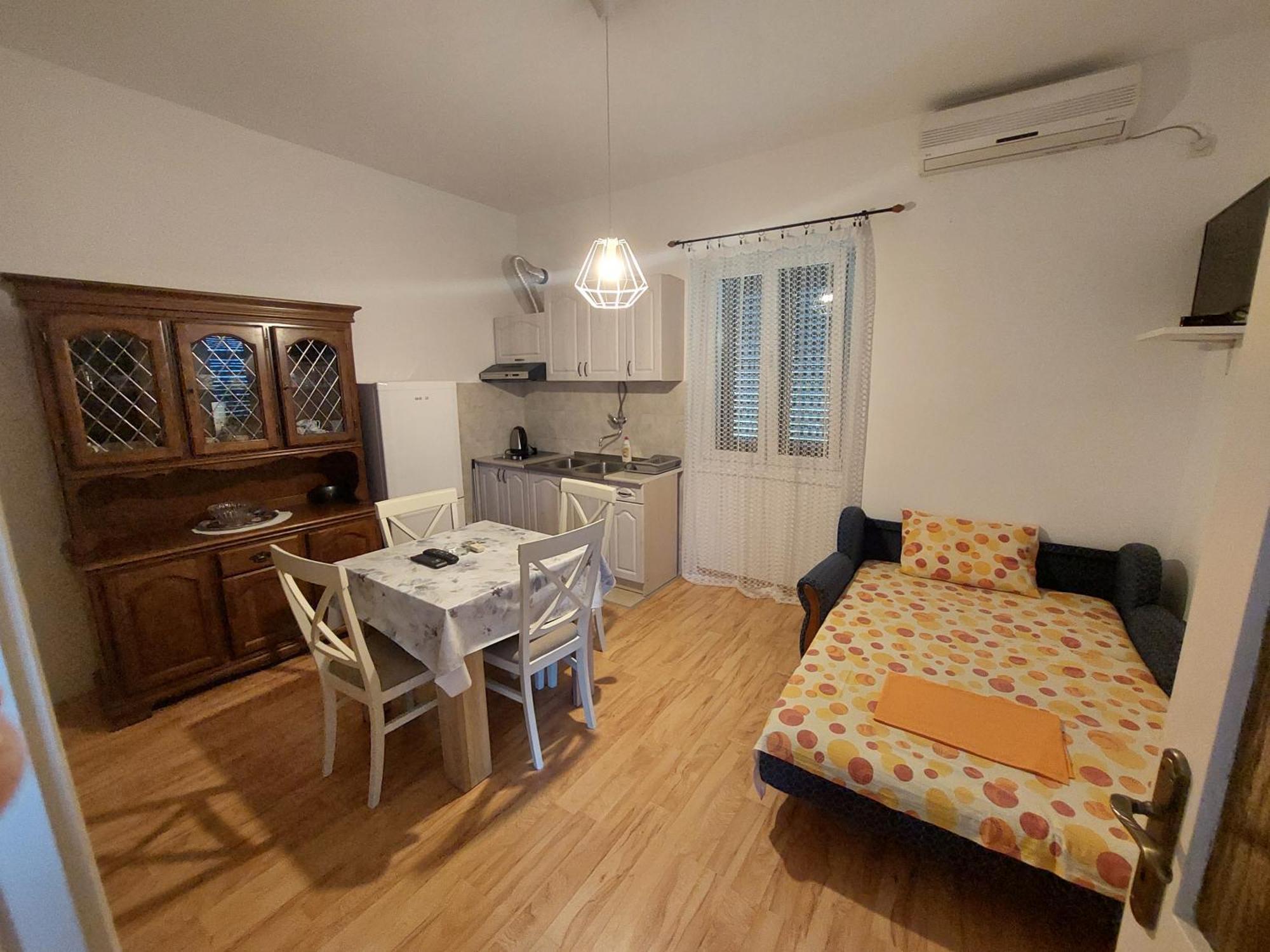Kjara Apartments ティヴァト エクステリア 写真
