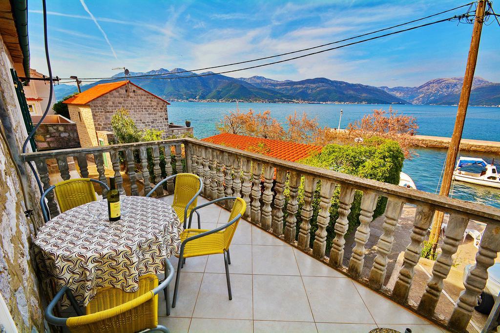 Kjara Apartments ティヴァト エクステリア 写真